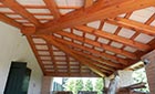 casa rurale a Oderzo: travi nel soffitto - cantiere in corso Ricostruzione casa rurale ed annesso rustico. Travi realizzati dall'architetto Barutta	