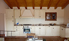Ricostruzione casa rurale. Costruzione Cucina Ricostruzione casa rurale. Costruzione cucina realizzate dall'architetto Barutta