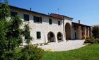 Ricostruzione casa rurale ed annesso rustico. Facciata Esterna Ricostruzione casa rurale ed annesso rustico. Facciata Esterna realizzata dall'architetto Barutta	