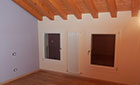 Ristrutturazioni case rurali. Soffitto	 Ristrutturazioni case rurali. Soffitto della casa realizzata dall'architetto Barutta	