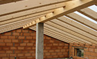 Ricostruzione casa rurale. Tetto Ricostruzione casa rurale. Tetto realizzato dall'architetto Barutta	